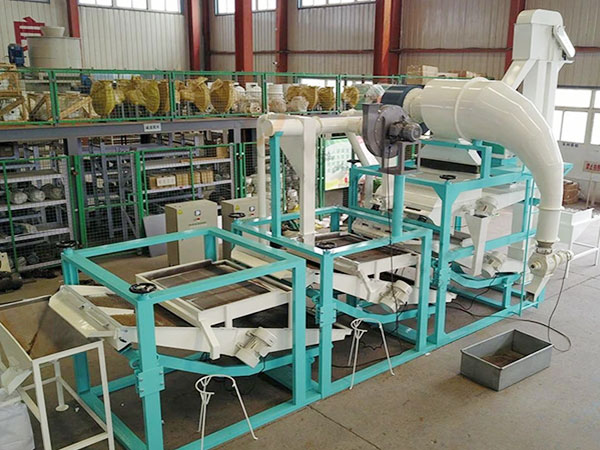 Buckwheat Dehulling and Separating Machine