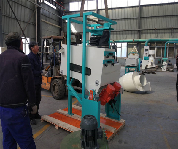 Cleaning And Stone Removing Machine